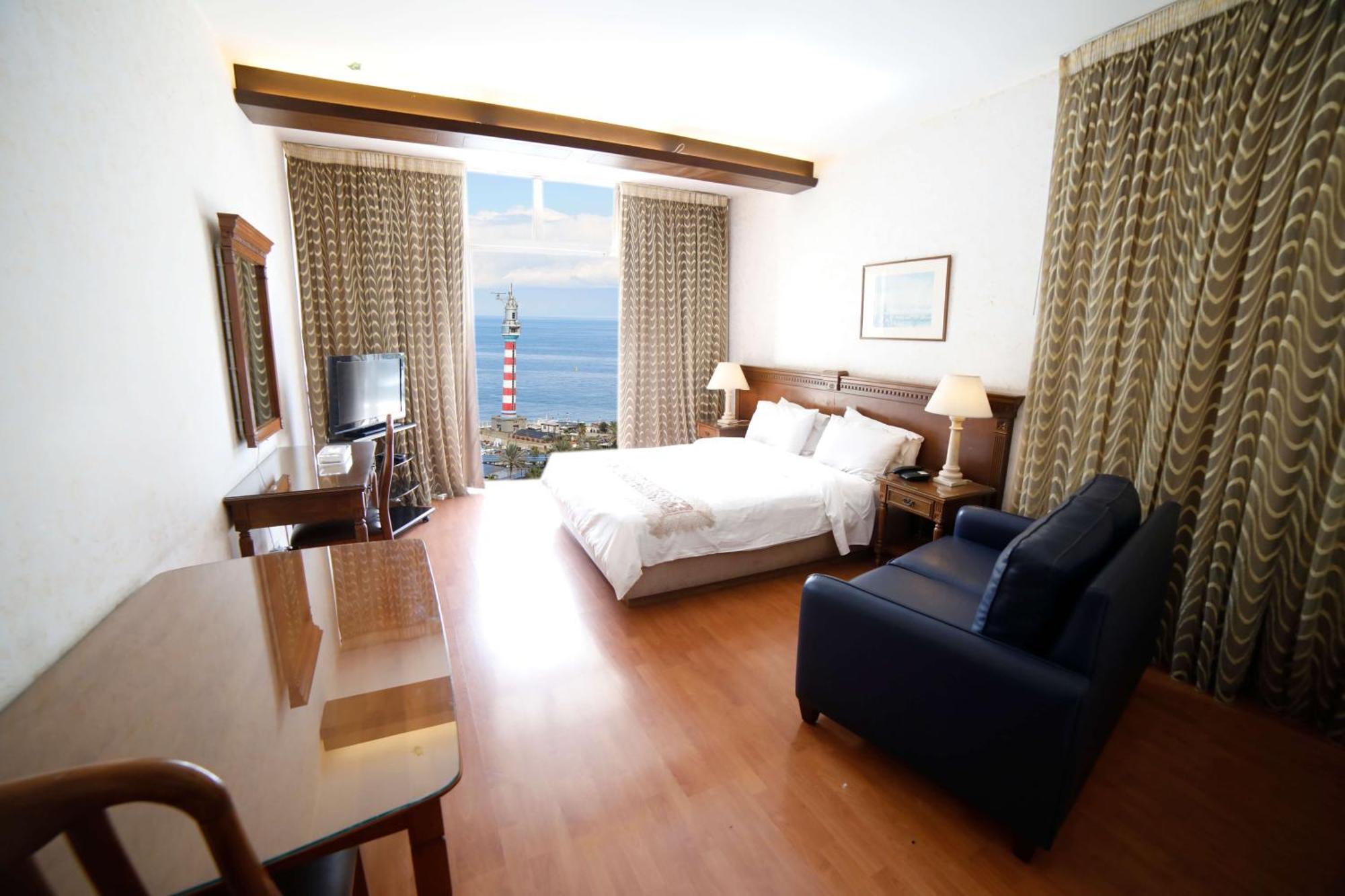 ביירות Holiday Home Suites מראה חיצוני תמונה
