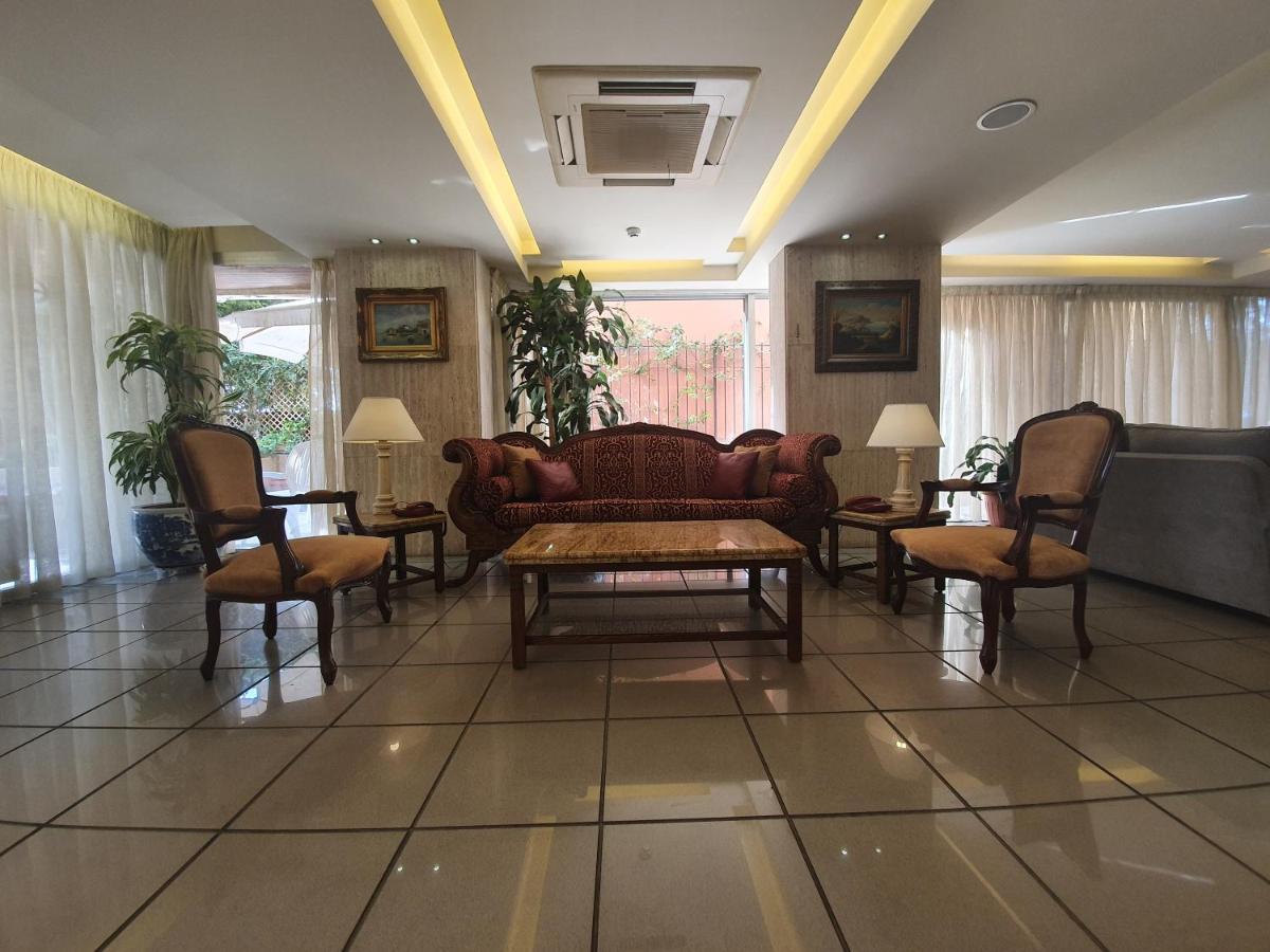 ביירות Holiday Home Suites מראה חיצוני תמונה